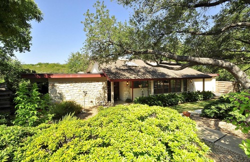 Barton Hills House | Hills Haven - beautiful, unique and close to everything!