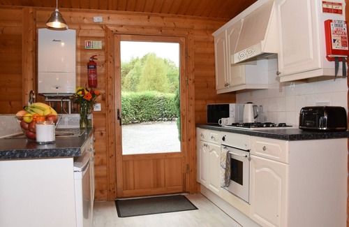 Rhayader Cottage | Hillside View