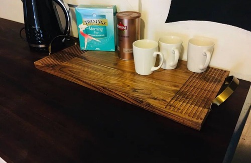 Tighes Hill Cottage | Hilltop Cottage