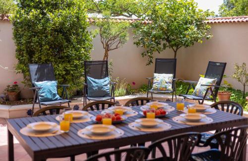 Aledo Villa | Hilltop Haven by Fidalsa