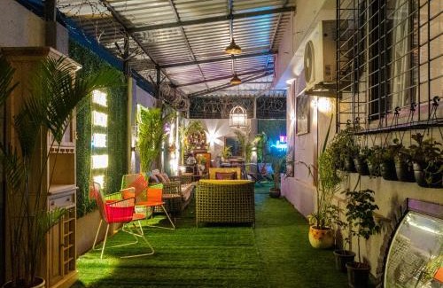 Aarey Colony Villa | Hilltop Hideaway Party Friendly 4BHK Pool Villa by Spacez