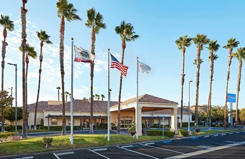 Valencia Hotel | Hilton Garden Inn Valencia Six Flags