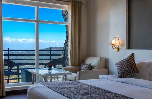 Satbunga Hotel | Himalayas by The Lake Hill