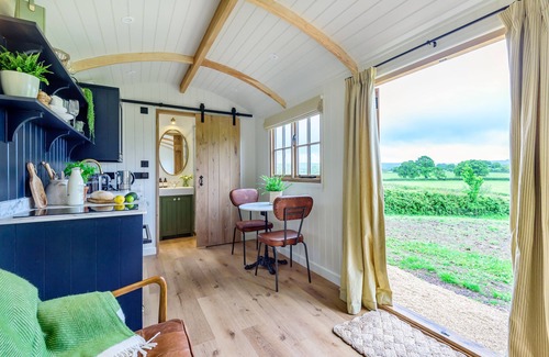 Sherborne Cabin | Hintock, a bespoke shepherds hut offering the magnificent view and outdoor bath