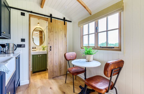 Sherborne Cabin | Hintock, a bespoke shepherds hut offering the magnificent view and outdoor bath
