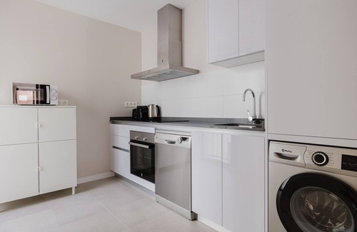 Puerto de la Torre Apartment | Hip El Atabal 2BR w/Elevator, near Universities, by Blueground