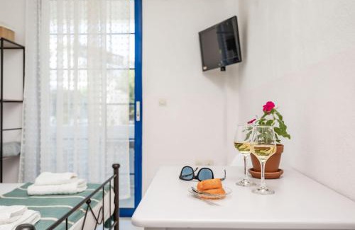 Moutsouna Apartment | Hippocampus Apartments 2 min walk from the beach