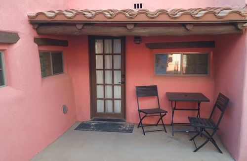 Alamogordo House | Historic Adobe Casita! Perfect for your TDY Stay!