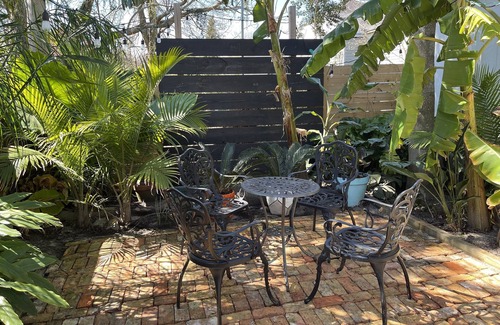 Algiers Point Apartment | Historic Algiers Point, take ferry & walk to French Quarter!