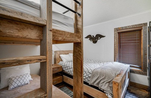 Luck Cabin | Historic Calderwood Lodge - Bone Lake - Luck, WI