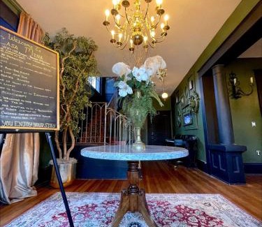 Downtown El Paso Apartment | Historic Casa Mina 1br Near Downtown W Parking