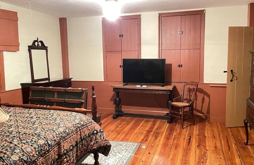 Townsend Other | Historic Colonial on Willard Brook.