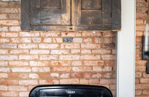 Granville House | Historic Cottage in the Heart of the Village