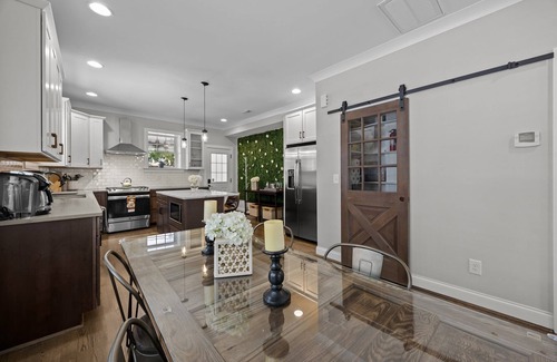 Dilworth House | Historic Dilworth Townhome