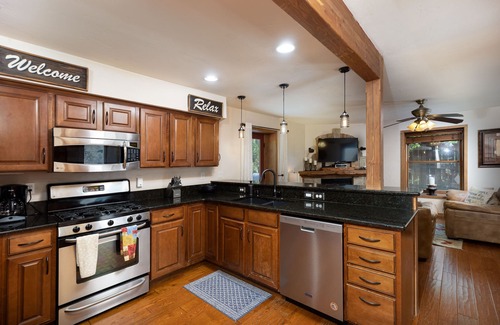 Historic District House | Historic District 4 Bedroom Home, New Hot Tub, Walk to Main Street & Lifts