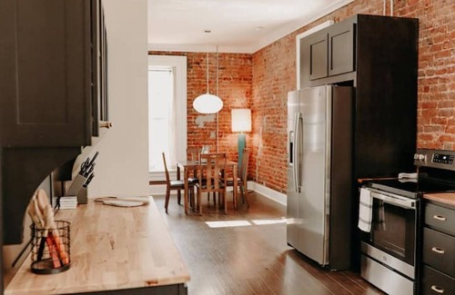 Iuka Apartment | Historic Downtown King Lofts C