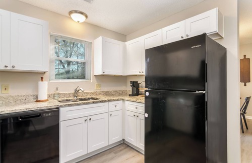 Woodstock House | Historic Downtown Woodstock Renovated Townhome