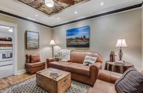 Glenwood Springs House | Historic Home! DT Glenwood