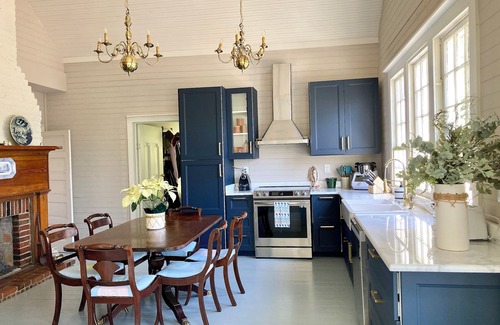Greensboro House | Historic house in Greensboro, Lake Oconee, Augusta with all modern amenities.