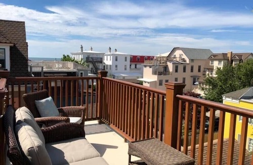 Cape May Condo | Historic Jackson Street just 1/2 Block to the Beach with Ocean Views
