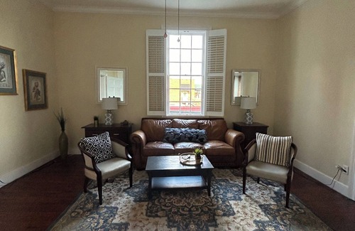 York House | Historic Moorehouse Downtown