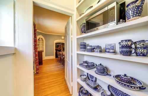 Nicholasville House | Historic & Spacious Family Home in Nicholasville!