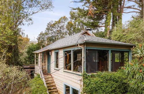 Mill Valley Cottage | Historic Town Center Cottage
