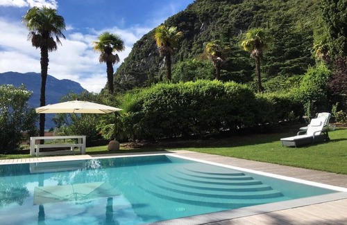 Riva del Garda Apartment | Historic villa, 1 km to the beach, 500m to the city, pool, sauna
