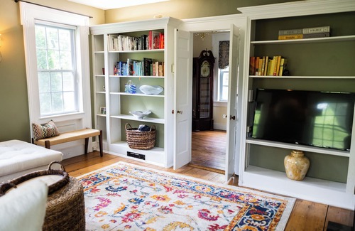Torrington Other | Historical Farmhouse on 10 acres with horses, plan your family's Country escape
