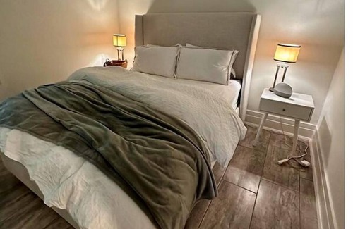 Wayzata Cottage | Historical Wayzata Carriage House