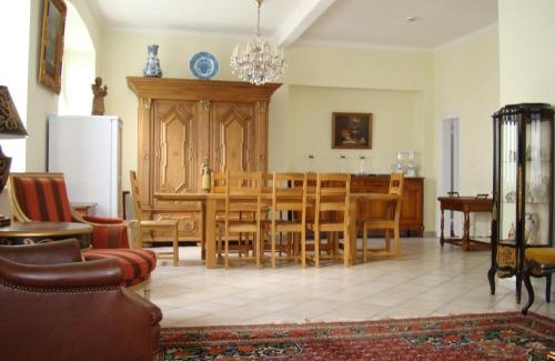 Senheim House | Historischer Winzerverein Boutique B&B