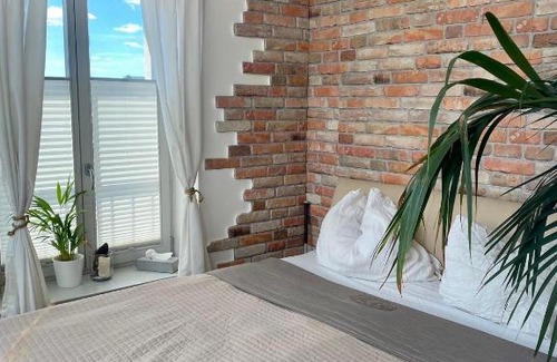 Werder Apartment | Historisches Loft auf der Insel am Wasser