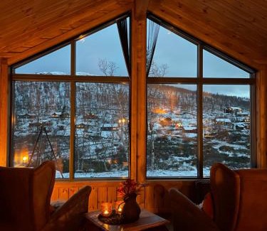 Vinje House | Hjemmekoselig hytte på Rauland