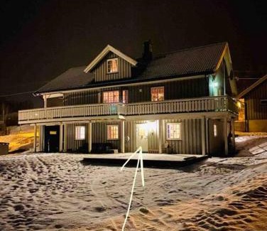 Nome Apartment | Hjemmekoselig leilighet i underetasje