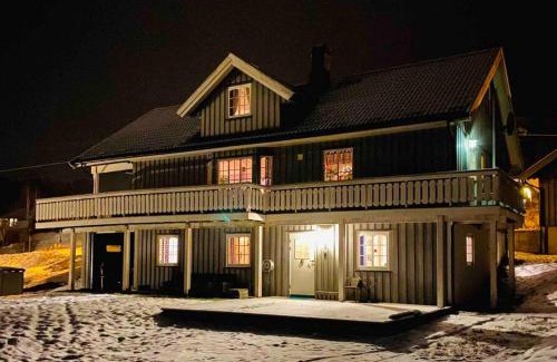 Nome Apartment | Hjemmekoselig leilighet i underetasje