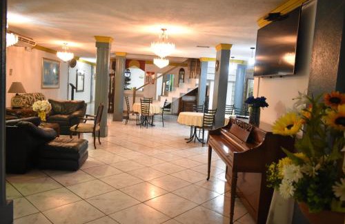 Santo Domingo de los Colorados Hotel | Hotel Ida María