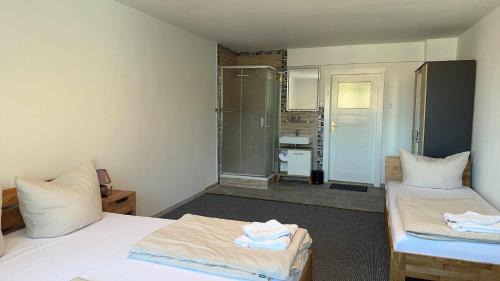 Rotha House | Hoa Xuan Pension