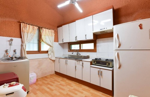 Hoengseong House | Hoengseong Haetbitdungji Pension