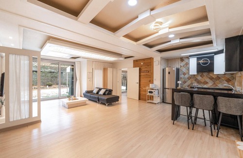 Seowon House | Hoengseong Withpet Village