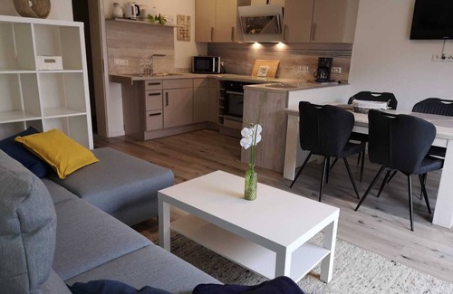Himbergen Apartment | Hofidyll Fewo