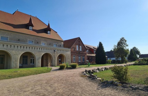 Stolpe b. Anklam Apartment | Hofmaler Wf-53 - Der Westflügel