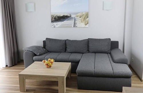 Stolpe House | Hofmaler WF-53 - The west wing Hofmaler WF-53: Cozy vacation home on