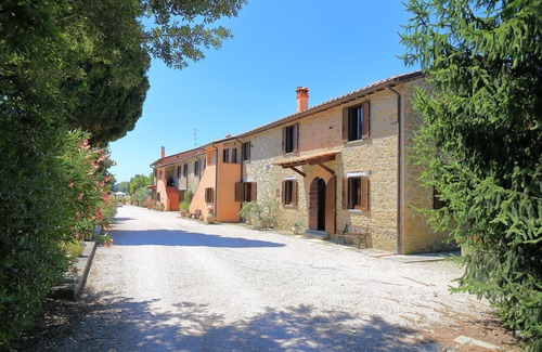 Passignano sul Trasimeno Apartment | Holiday Apartment in farmhouse - Diospiro - Residenze San Martino