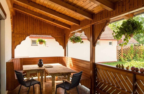 Balatonkeresztur Apartment | Holiday apartment with air conditioning, pool, WiFi