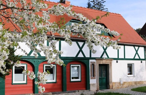 Jonsdorf Apartment | Holiday apartment Kurort Jonsdorf for 1 - 4 persons with 2 bedrooms - Holiday apartment in one or mu