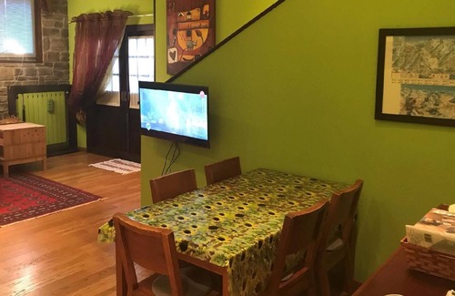 Grangesises Apartment | Holiday apartment Sauze di Cesana for 1 - 6 persons with 3 bedrooms - Holiday apartment in one or mu