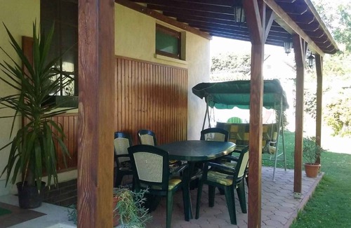 Balatonszarszo Apartment | Holiday apartment with Pool and Internet