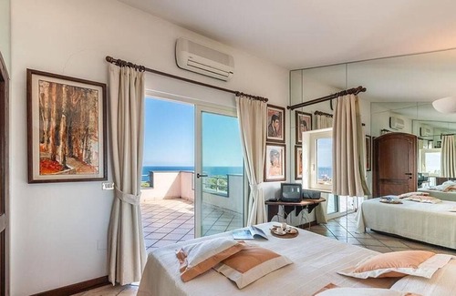 Cala Gonone Apartment | Holiday apartment Dorgali for 1 - 13 persons with 4 bedrooms - Holiday apartment