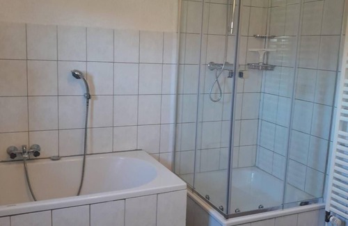 Emden Apartment | Holiday apartment Emden (Stadt) for 1 - 6 persons with 3 bedrooms - Twin house