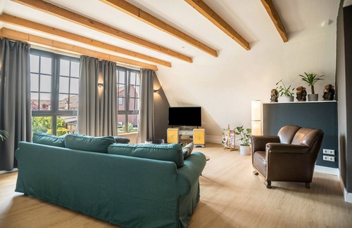 Mahndorf Apartment | Holiday Apartment "Hanse" with Private Terrace & Wi-Fi